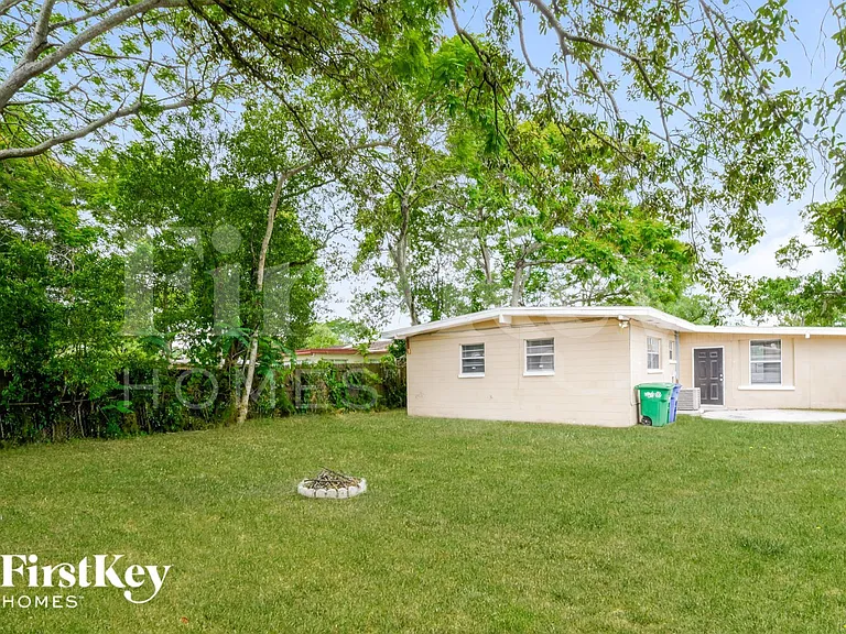 1521 Heather Ave — Photo 14