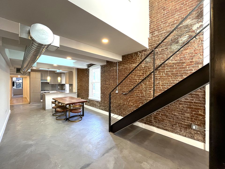 1st image of 16 E 18th St Floor 9