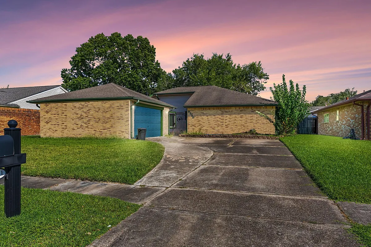 Building Photo - 9731 Shell Rock Rd