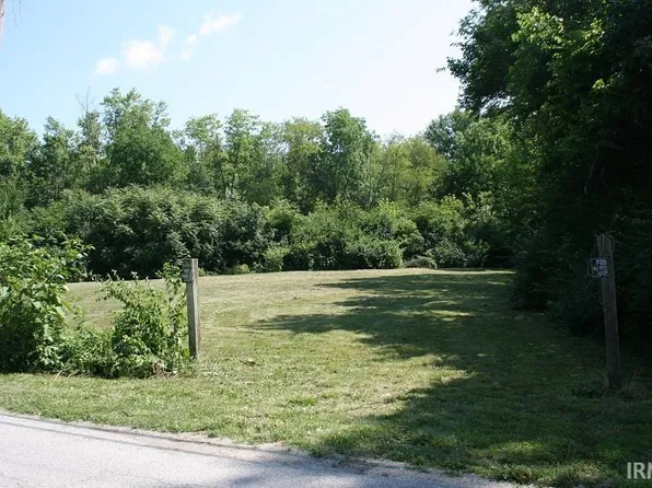 Alhambra Ave, Frankfort, IN 46041