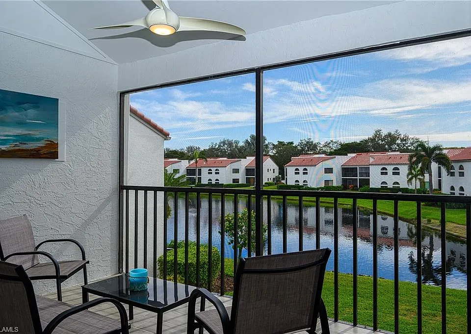 583 Beachwalk Cir #Q-202