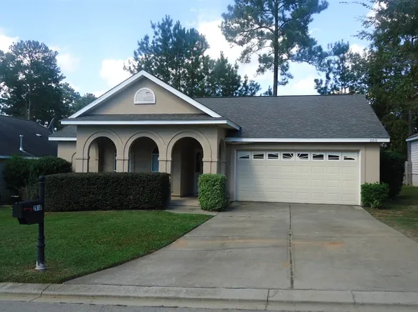 2810 Dumont Dr, Tallahassee, FL 32312