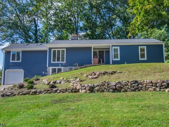 66 Moraine Rd, Parsippany-Troy Hills Twp., NJ 07950