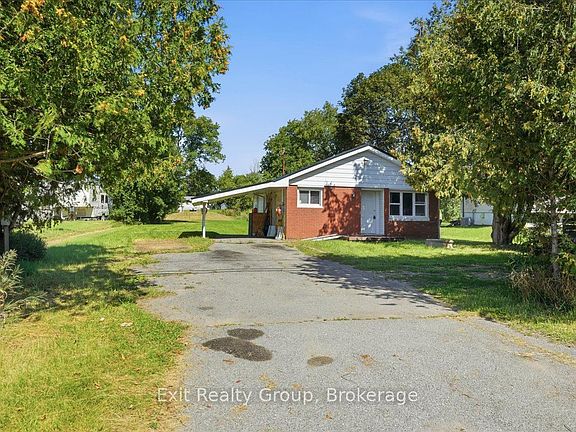 2nd image of 2298 Hamilton Rd