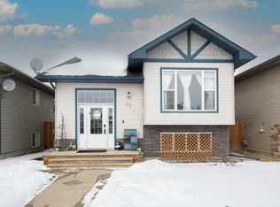 25 S Hammond Close, Sylvan Lake, AB T4S0C7