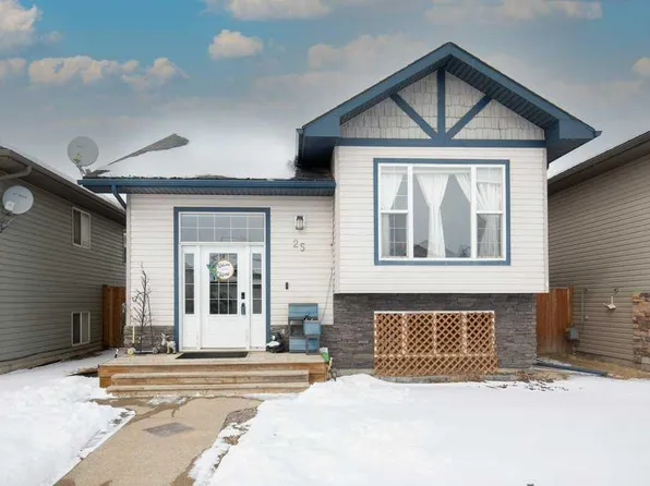 25 S Hammond Close, Sylvan Lake, AB T4S 0C7