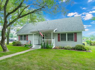 387 N 3rd Ave, Coal City, IL 60416