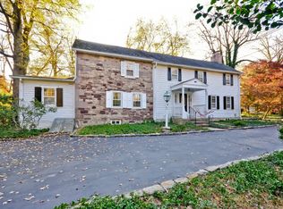 15 Wilburtha Rd, Ewing, NJ 08628