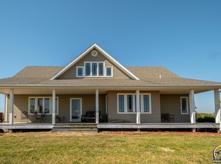 13684 90th St, Oskaloosa, KS 66066