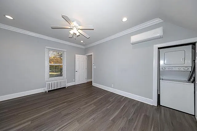 Fairfield Townhouses at Amityville Village — Photo 9
