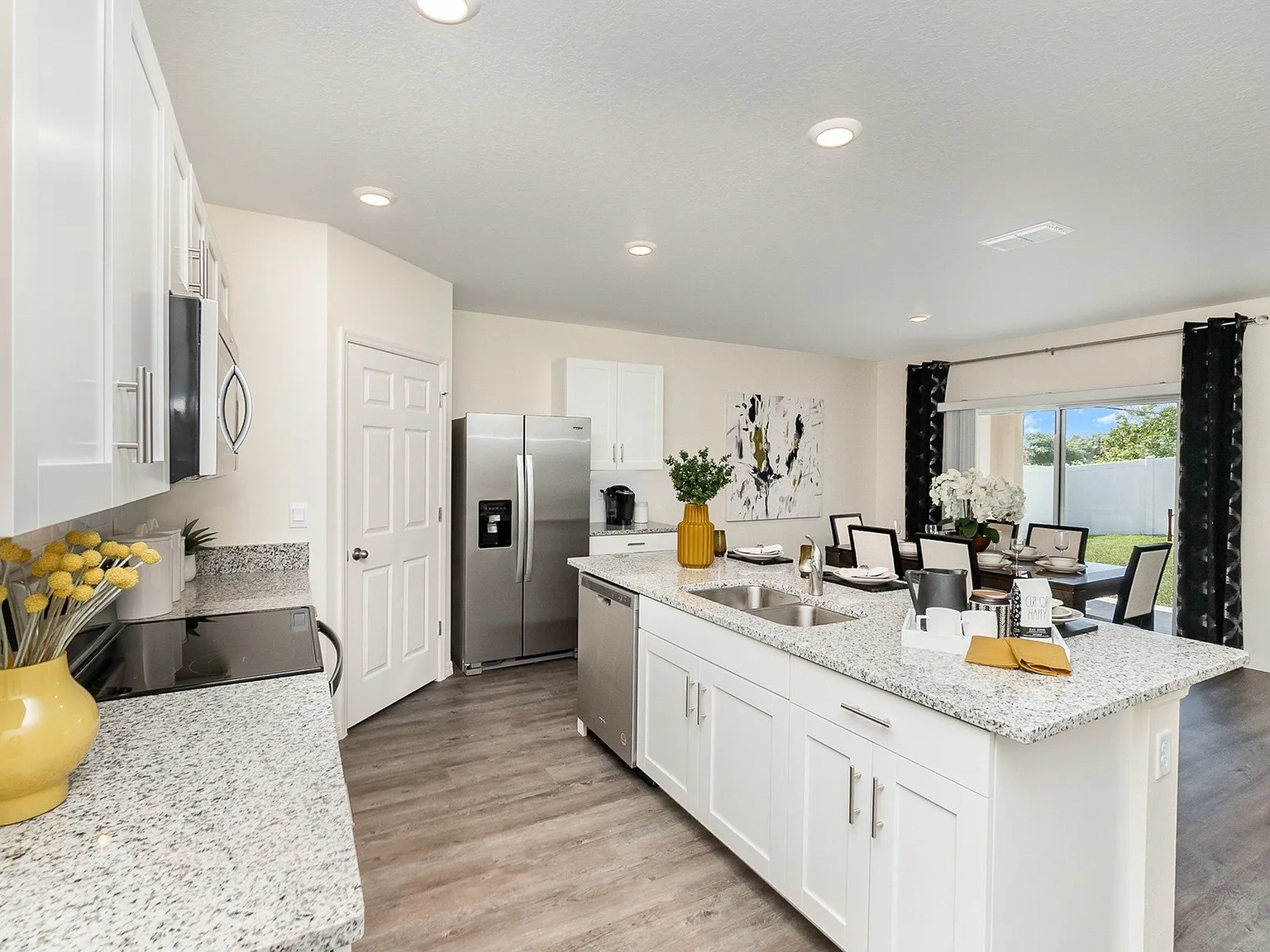 Covey Homes Palms West — Photo 3