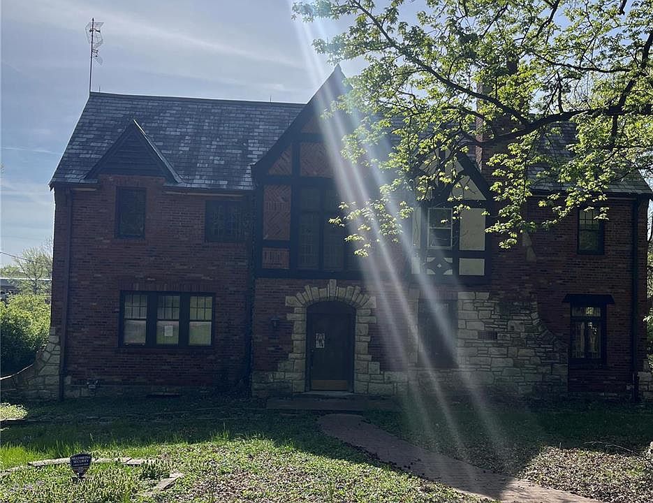 15 Bellerive Acres, Saint Louis, MO 63121 Zillow