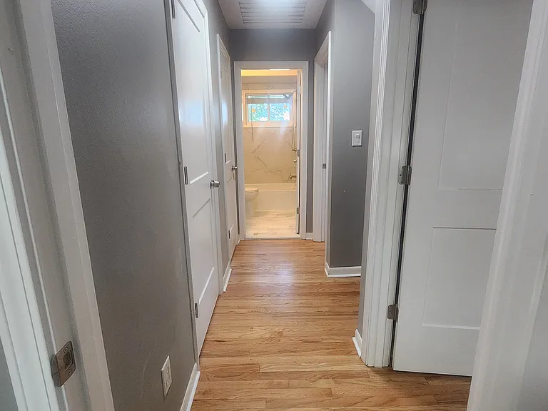 6813 Country Ln — Photo 9