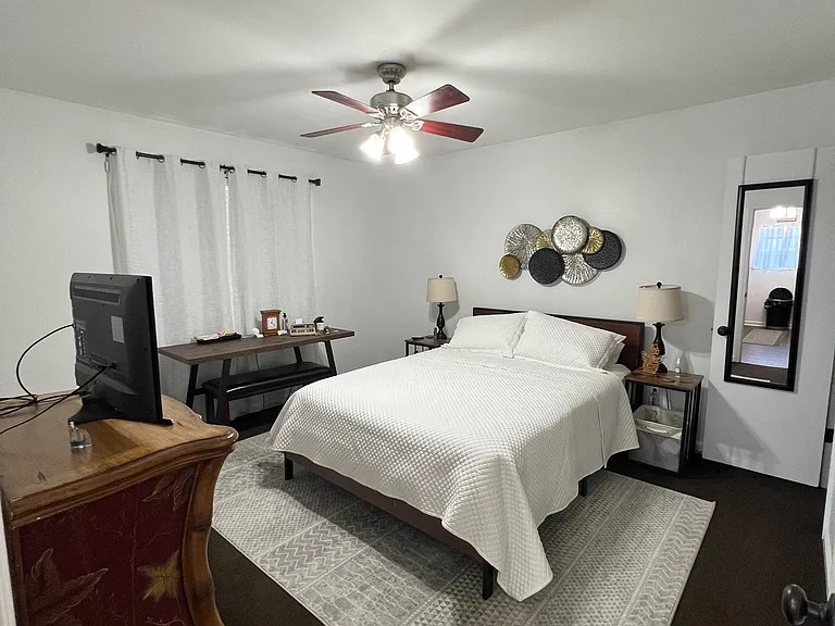 1105 Brafforton Dr — Photo 15
