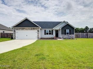 1768 Riggs Rd, Maysville, NC 28555