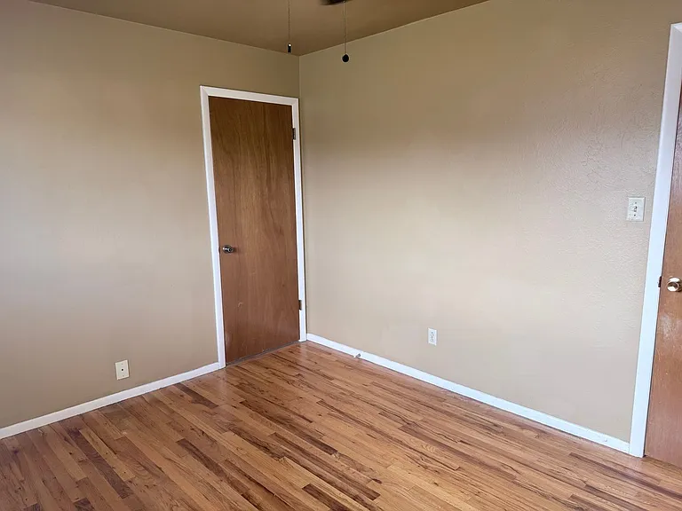1419 Prado Dr — Photo 12