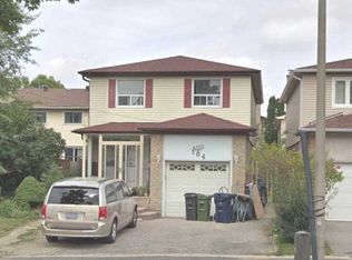 104 Dunmail Dr, Toronto, ON M1V 1J5