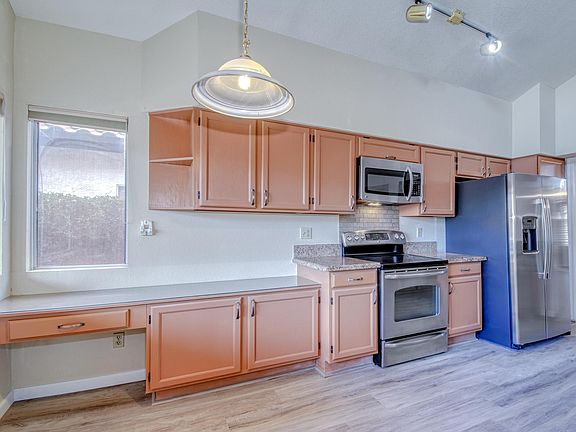 5th image of 4925 E Le Marche Ave