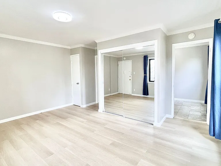 140 Montecito Apartments — Photo 3