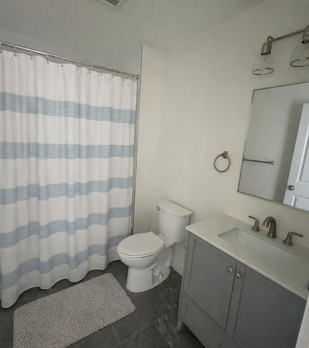 157 Green Street - 2B — Photo 2