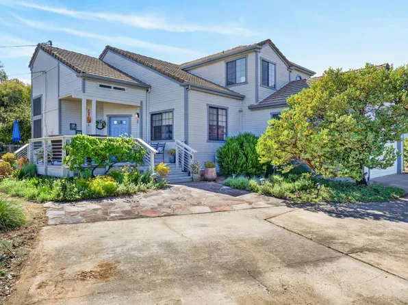 2489 Knollwood Dr, Cameron Park, CA 95682