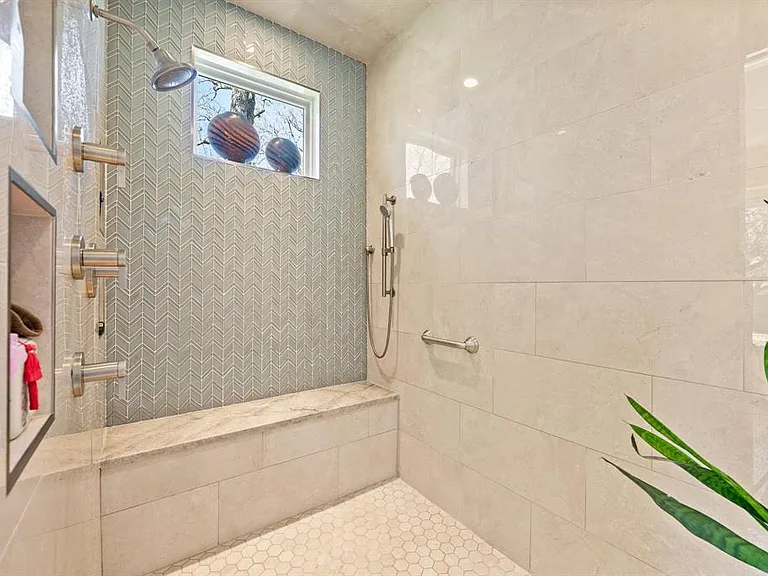 170 Jellico Cir — Photo 23