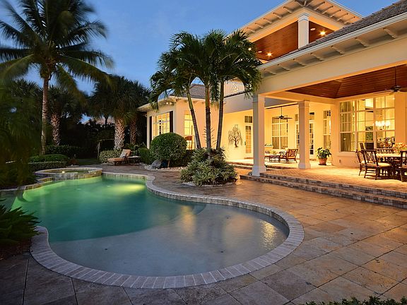 2nd image of 285 Estuary Dr