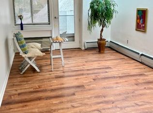 175 Mill Pond Rd UNIT 201, Hamden, CT 06514