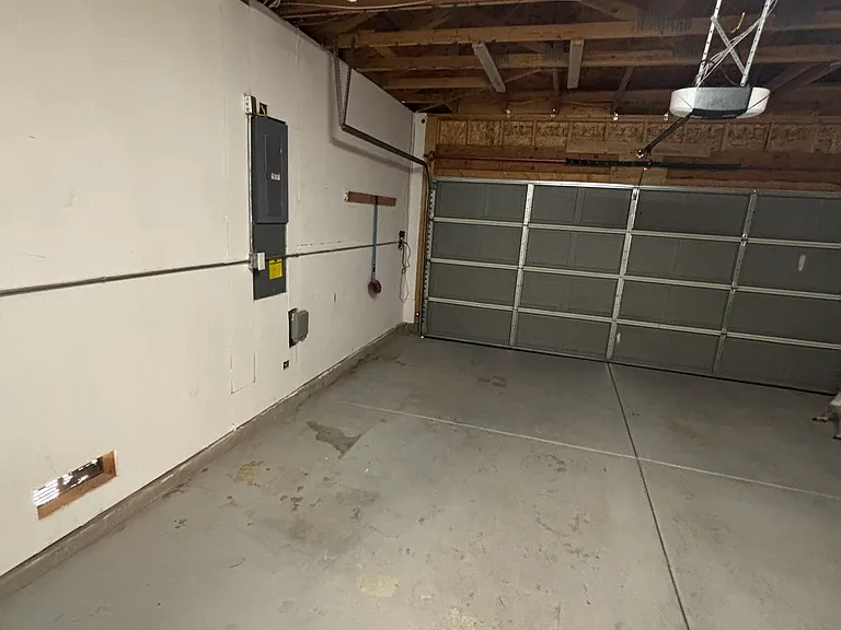 6601 Shiprock Dr NE — Photo 2