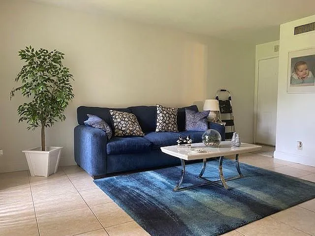 1 bed, 1.0 bath, 770 sqft, $1,700 — Photo 4