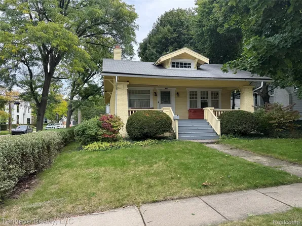 392 Ferndale Ave, Birmingham, MI 48009
