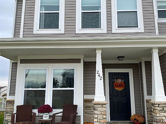 2nd image of 242 Lilly Ln