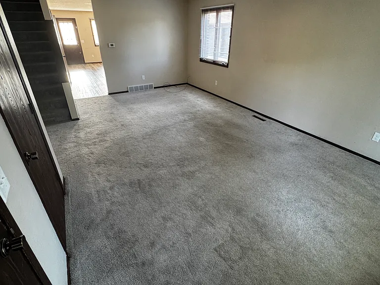 3951 Fairwood Dr — Photo 7