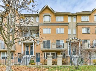28 Sommerset Way #1231, Toronto, ON M2N6W7