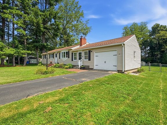 3rd image of 25 Paulson Dr