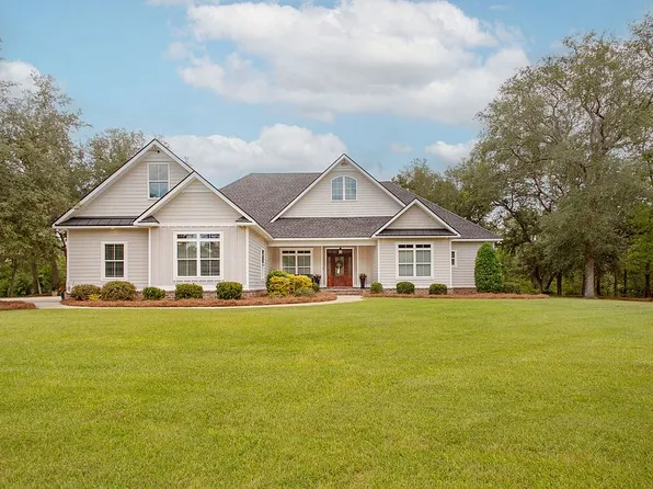 6303 River Chase Dr, Blackshear, GA 31516