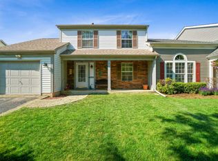 1656 Templeton Ct, Mundelein, IL