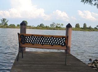 29950 Holmes Rd, Mechanicsville, MD 20659