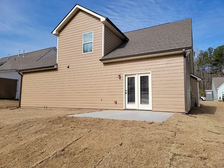 275 Southridge Dr — Photo 5