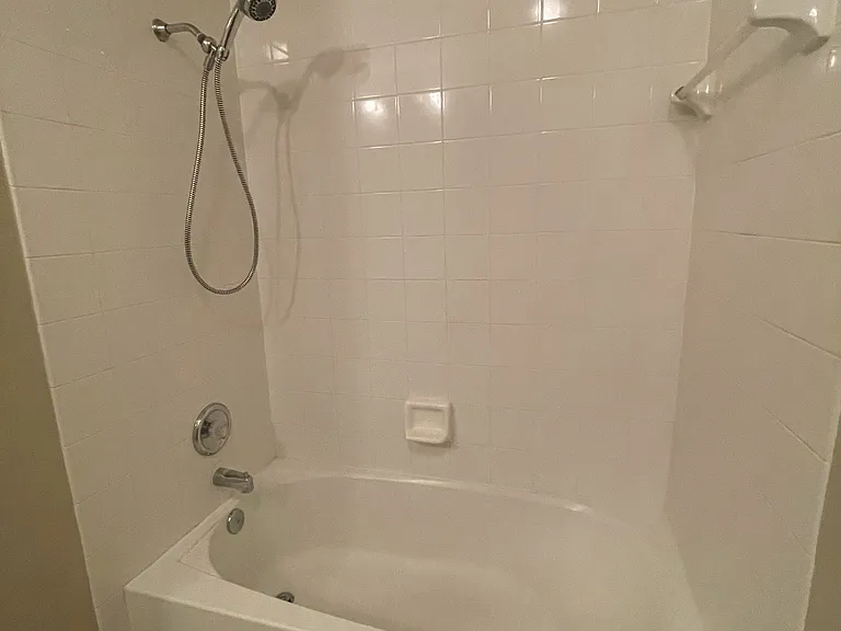 1649 Napoli Dr W #1649 — Photo 15