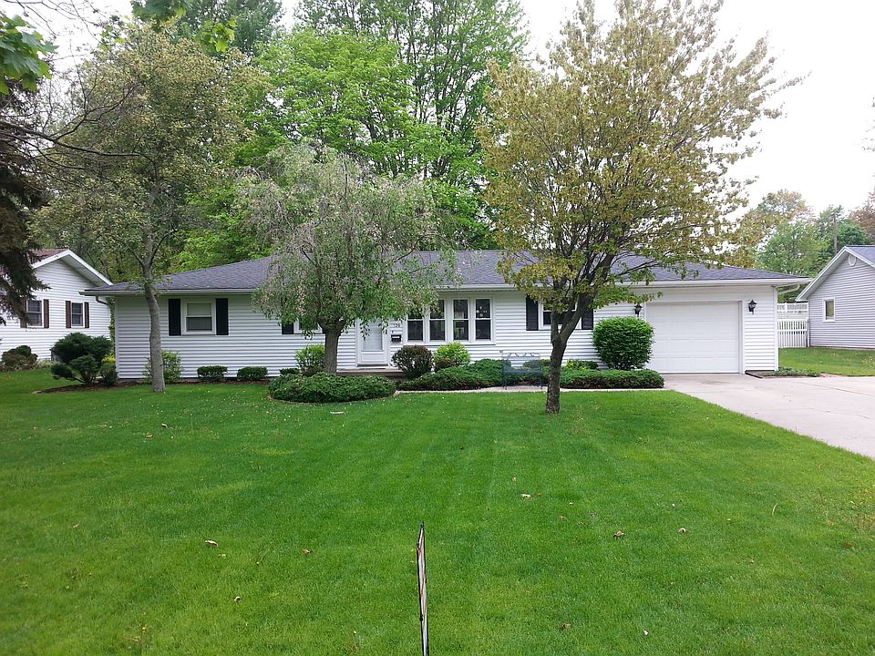 1st image of 326 S Maplewood Ave