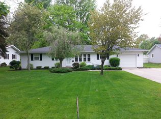 326 S Maplewood Ave, Wauseon, OH 43567