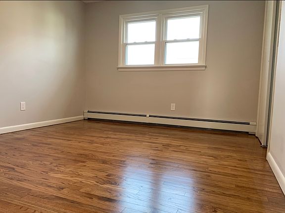 5th image of 62 Gless Ave Floor 2