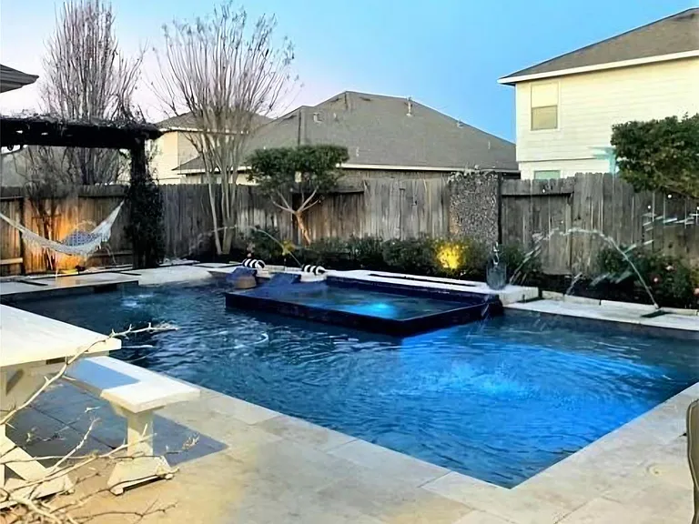 6119 Grassy Haven Ln — Photo 2