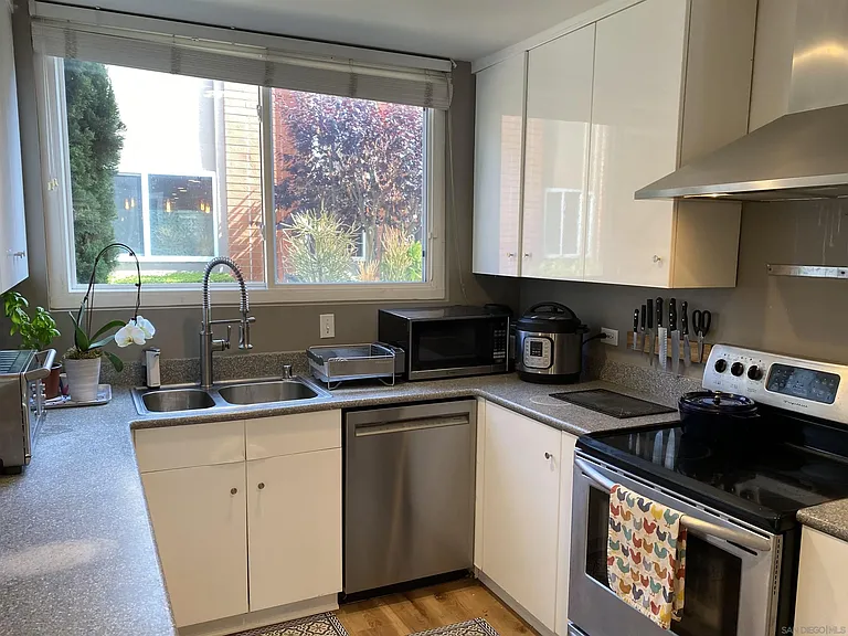 7602 1/2 Eads Ave — Photo 9