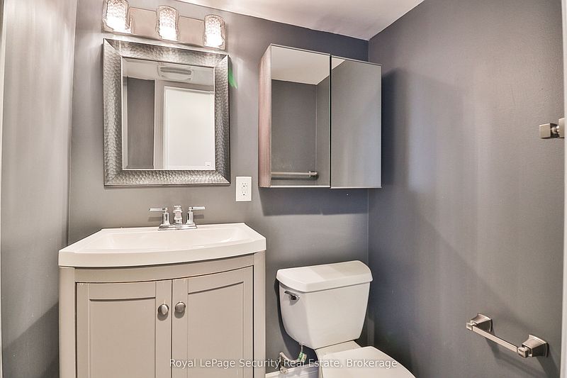 Toronto House for rent - 1 Bedroom — photo 11