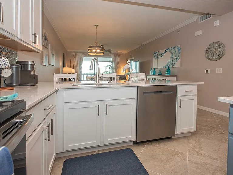 1010 Tidewater Shores Loop #204 — Photo 14