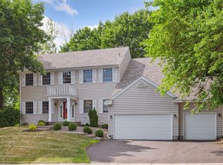 8361 W 109th St, Bloomington, MN 55438