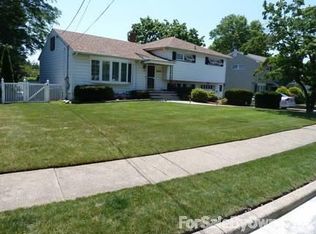 51 Normandy Rd, Clifton, NJ 07013