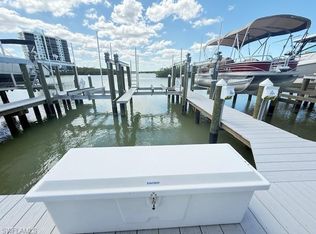268B Wiggins Bay DR, NAPLES, FL 34110